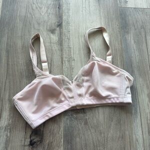 Warner’s Light Pink Firm Support Wire Free Bra